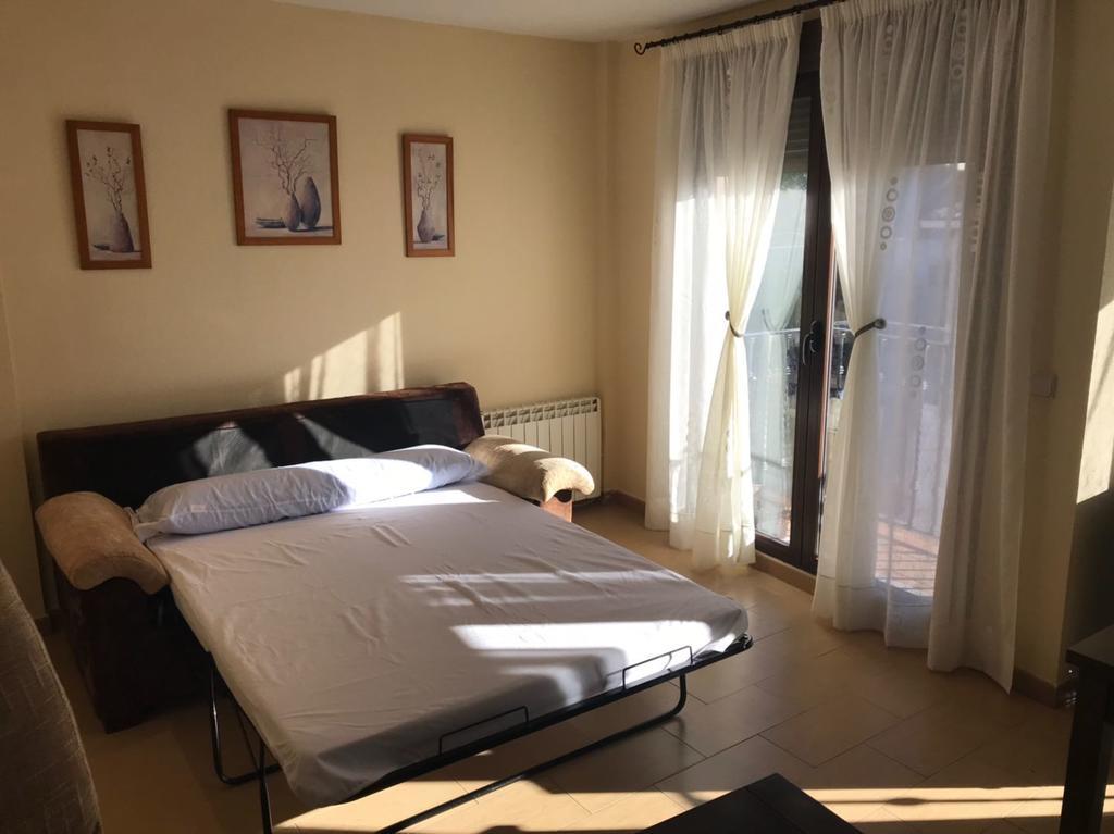 Apartamento La Paloma Las Navas Del Marques Bagian luar foto